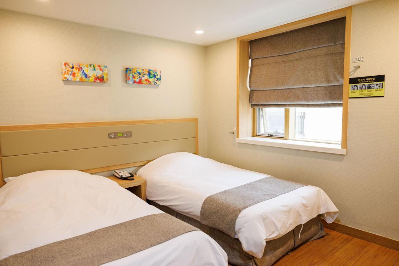 Staz Hotel Jeju Robero Kültér fotó