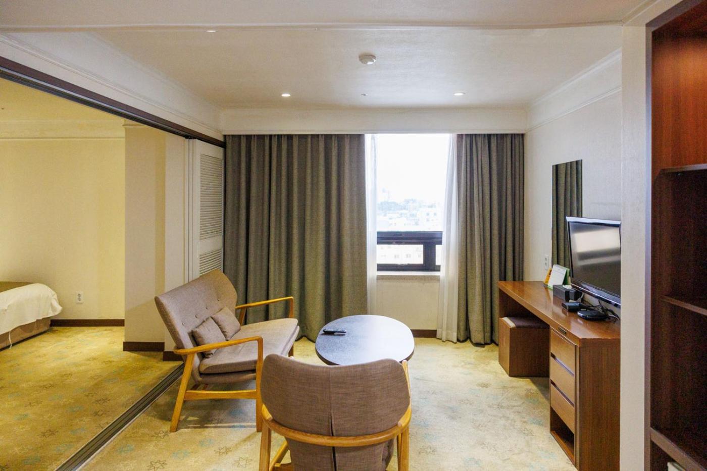 Staz Hotel Jeju Robero Kültér fotó