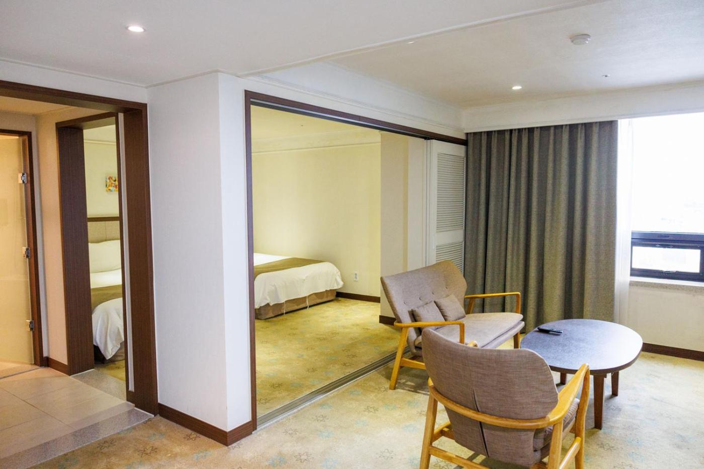 Staz Hotel Jeju Robero Kültér fotó